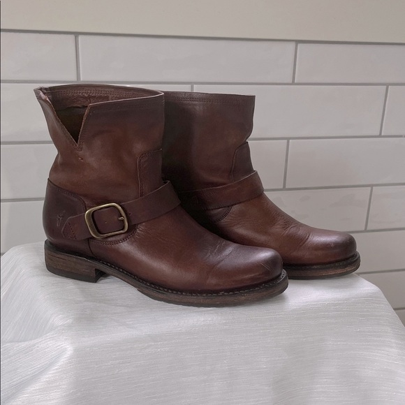Frye Veronica Ankle Booties - Picture 1 of 15